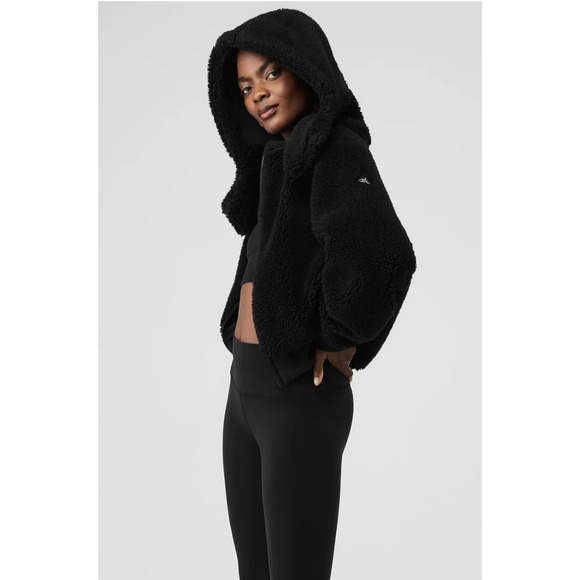 ❌❌ alo Foxy Sherpa Jacket XS Black (2-4) BRAND NEW warm fur w/hood Authentic NWT - Picture 4 of 6